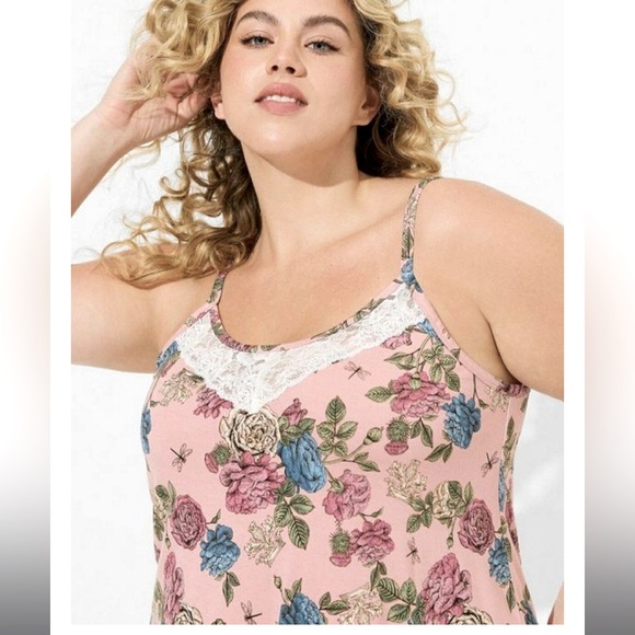 Torrid Outlander Floral Tank Cami NWT 4X - Picture 1 of 10
